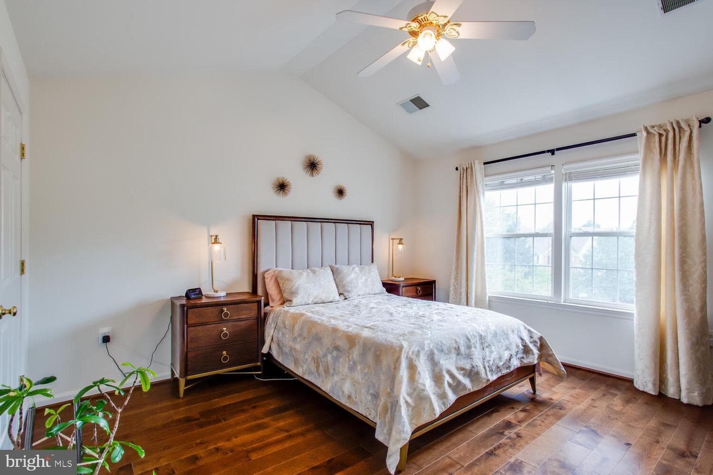 21901 Golden Spike Terrace photo 25