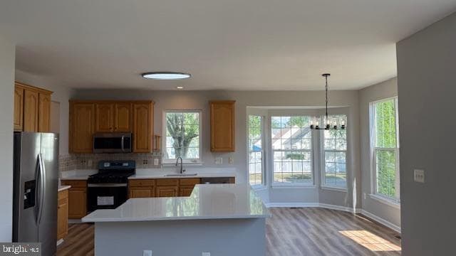 42721 Center Street photo 2