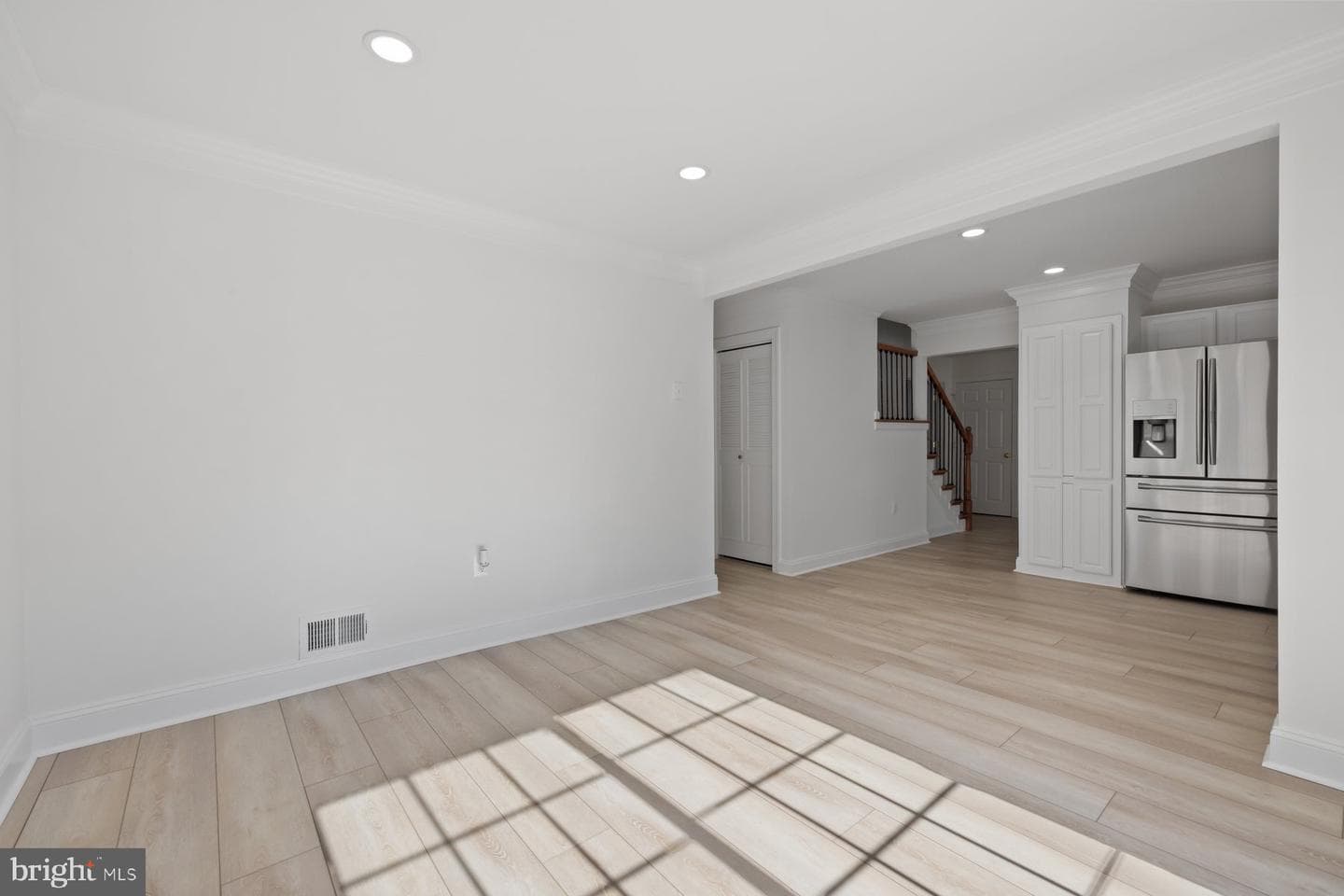 110 Sugarland Run Drive photo 12