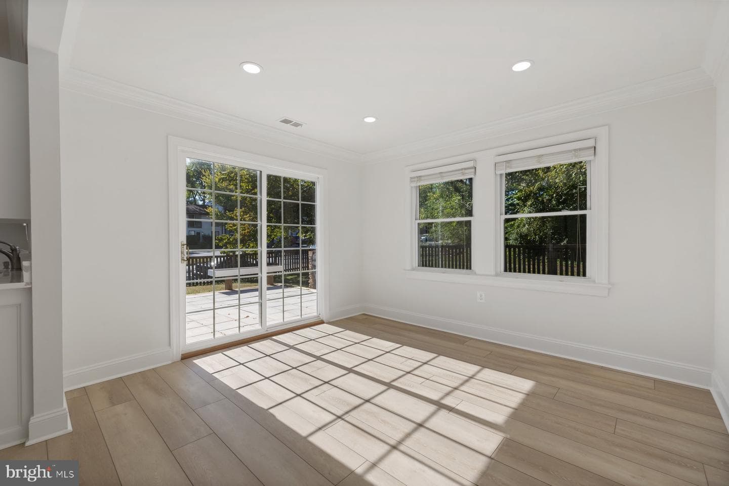 110 Sugarland Run Drive photo 13