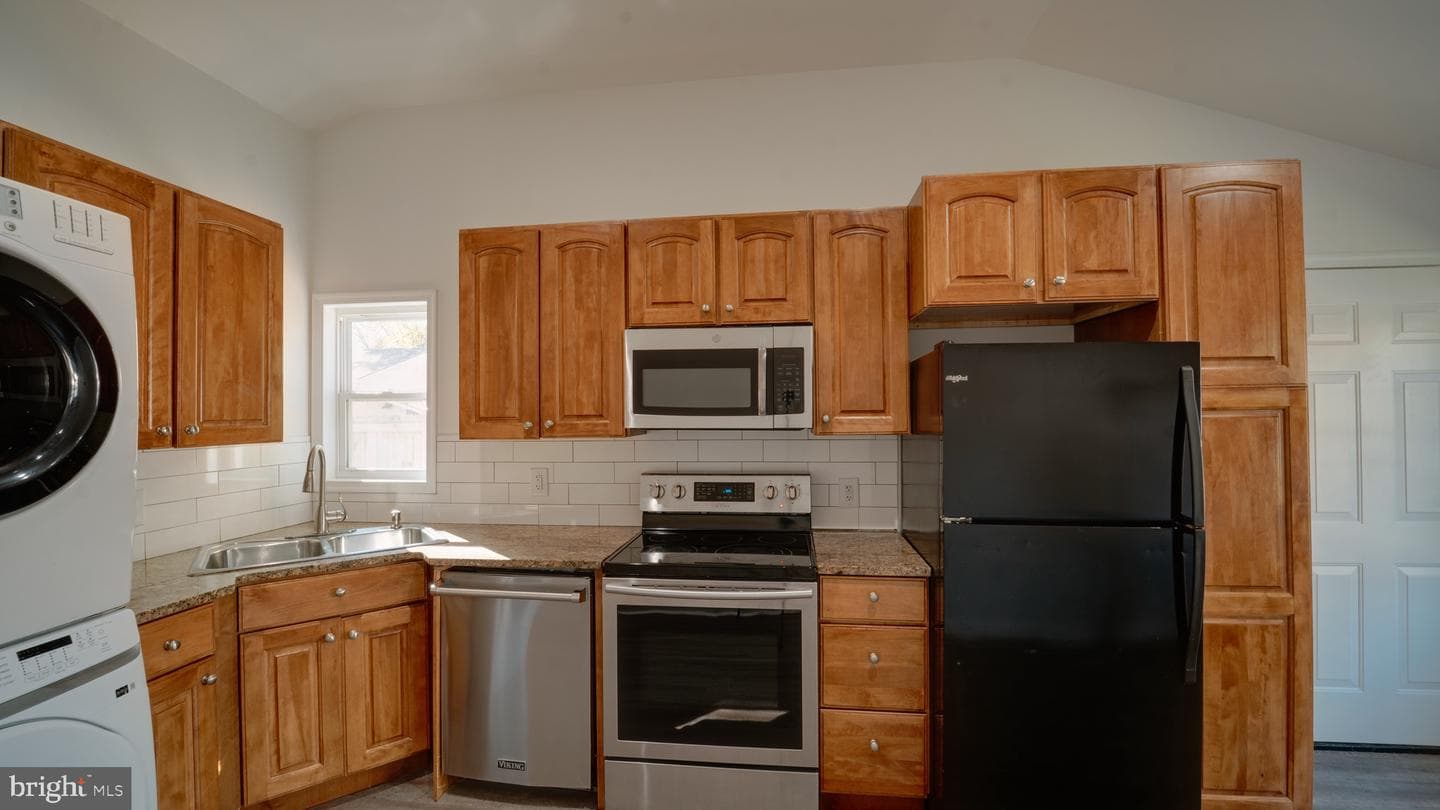 312 E Gordon Street photo 23