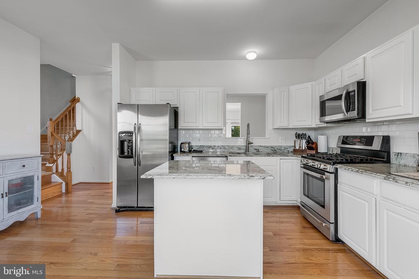 573 Tuliptree Square NE photo 13