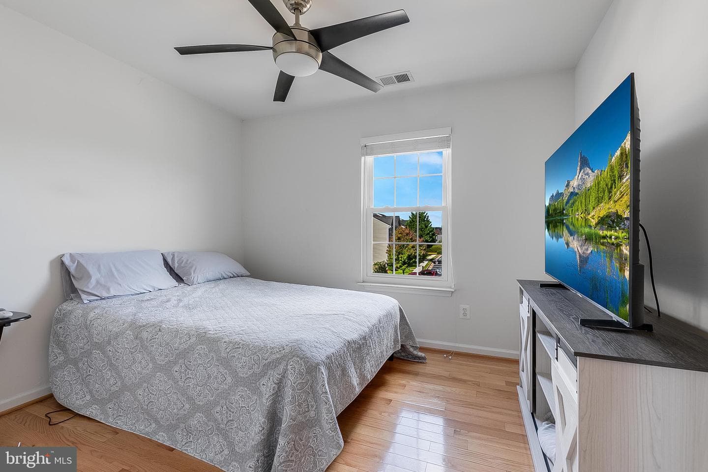 573 Tuliptree Square NE photo 26