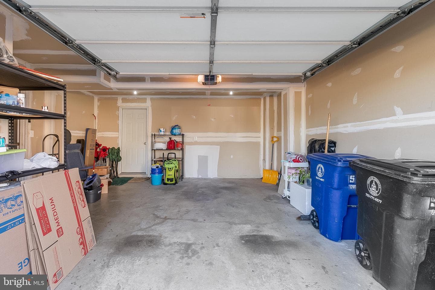 573 Tuliptree Square NE photo 32