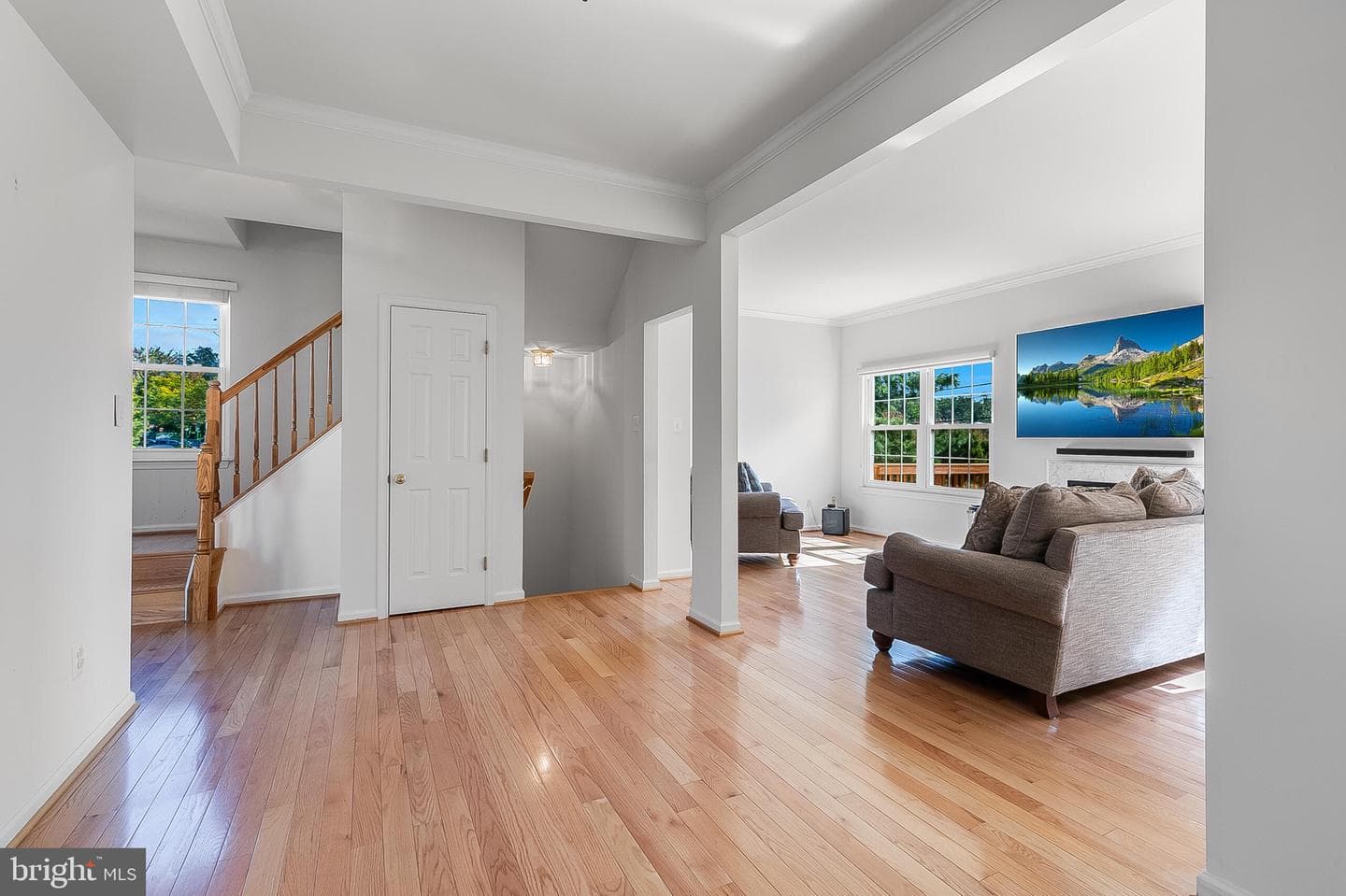 573 Tuliptree Square NE photo 4
