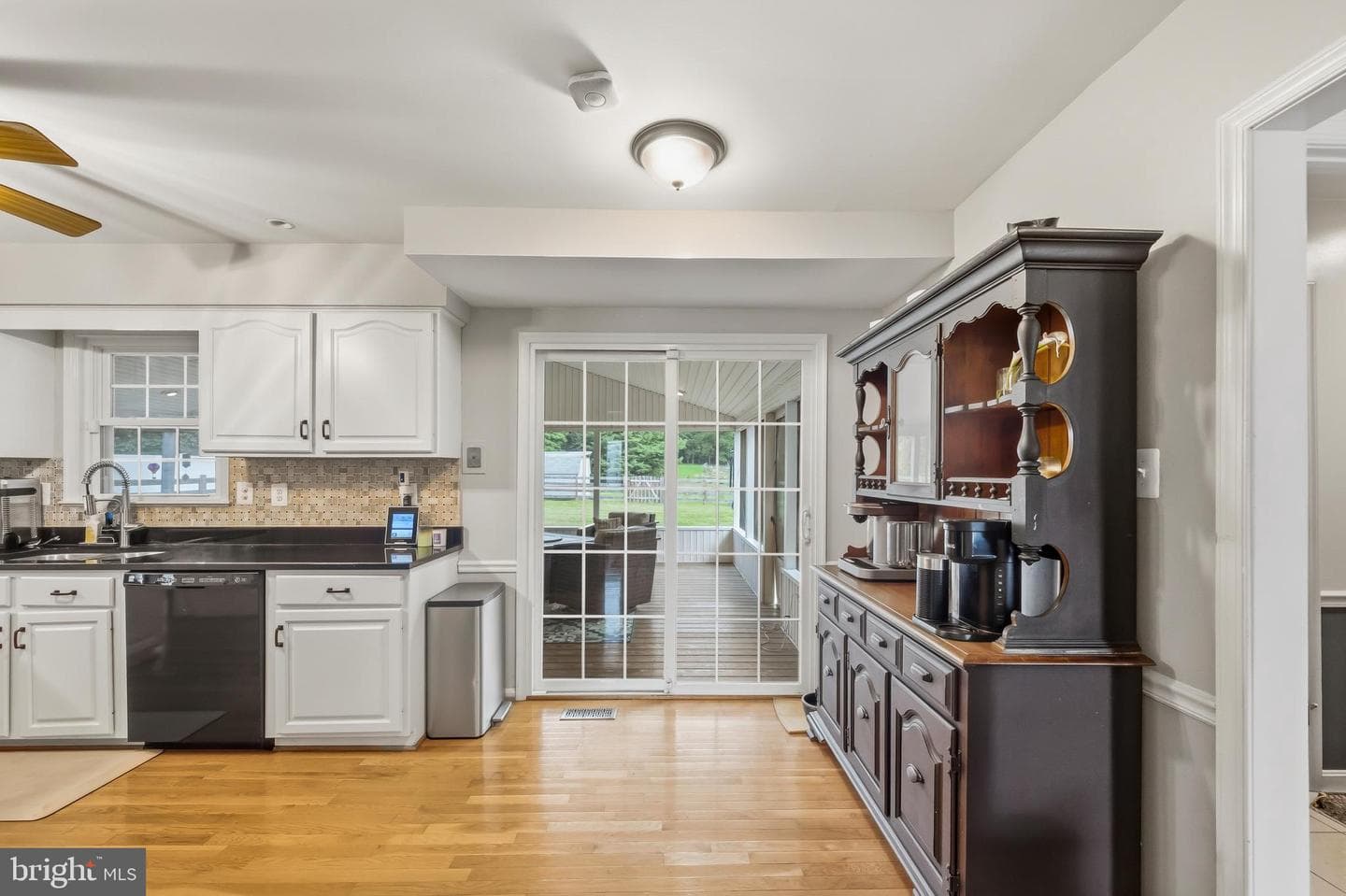 17412 Madison Avenue photo 30