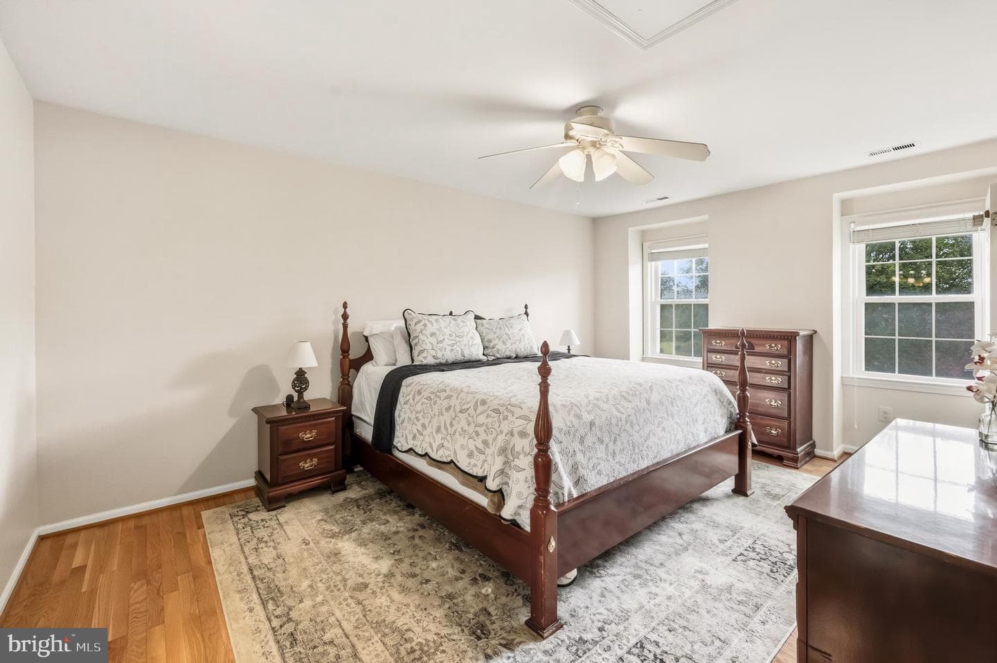 17412 Madison Avenue photo 48