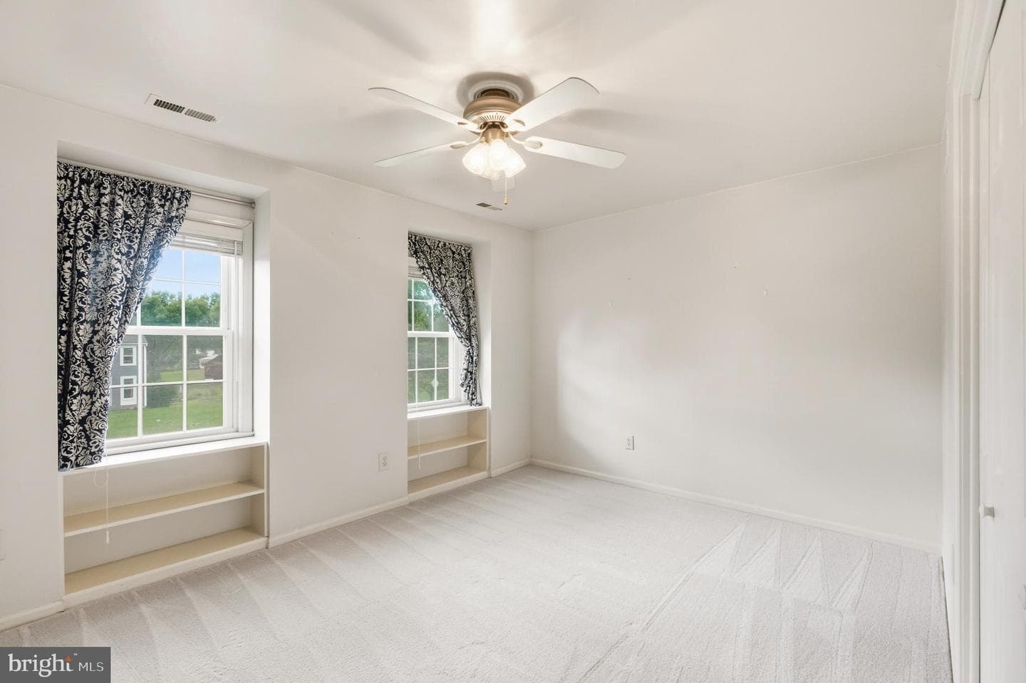 17412 Madison Avenue photo 60
