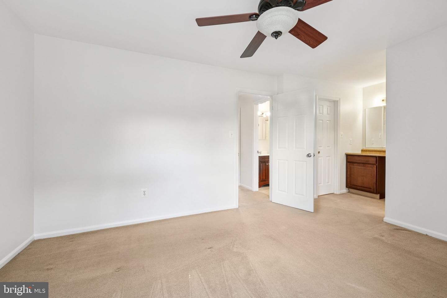 2 Berkeley Court photo 25