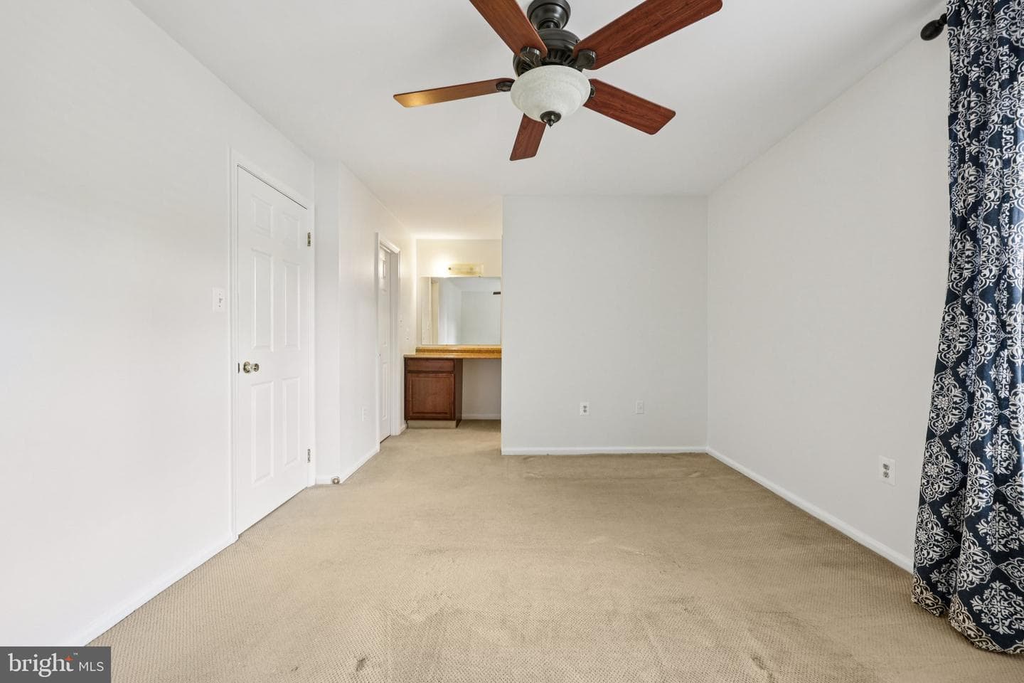 2 Berkeley Court photo 26