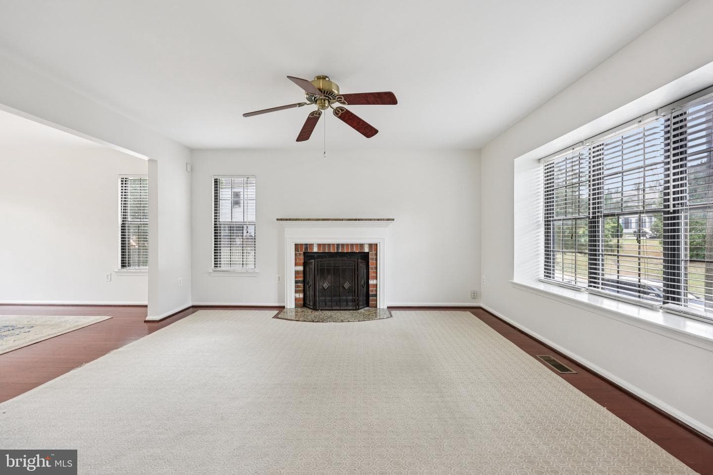 2 Berkeley Court photo 3