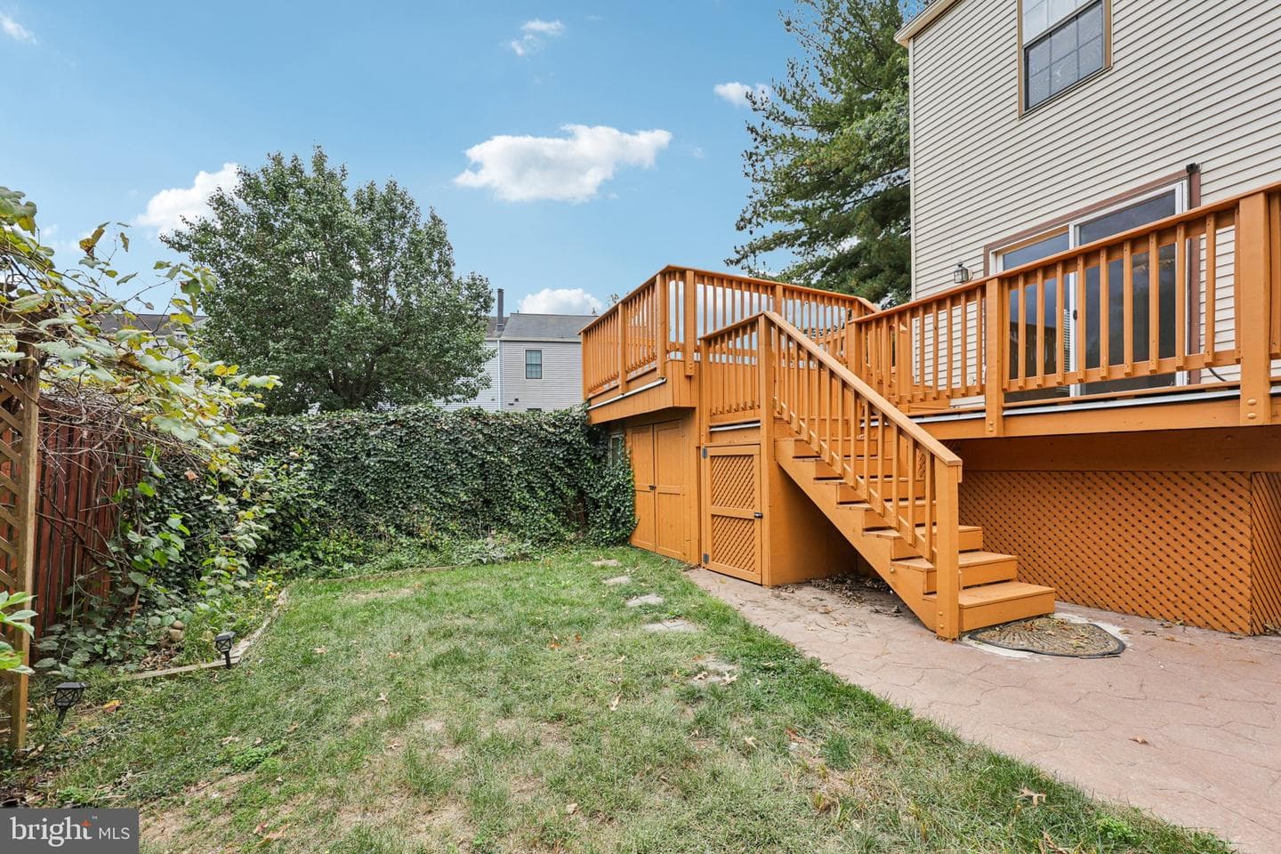 2 Berkeley Court photo 42