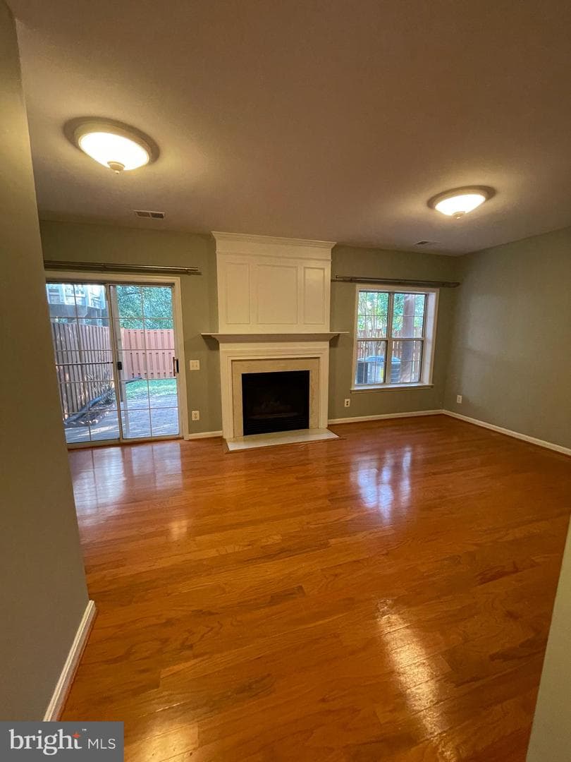 47692 Sandbank Square photo 24