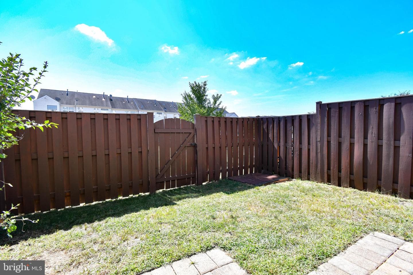 535 Legrace Terrace NE photo 36