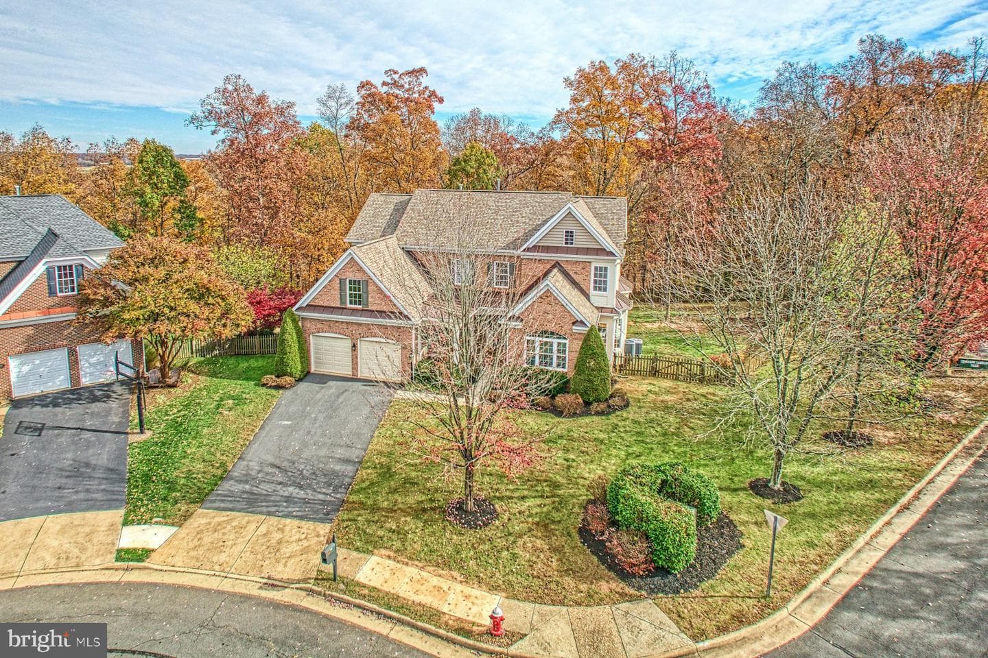 903 Powhatan Court NE photo 2