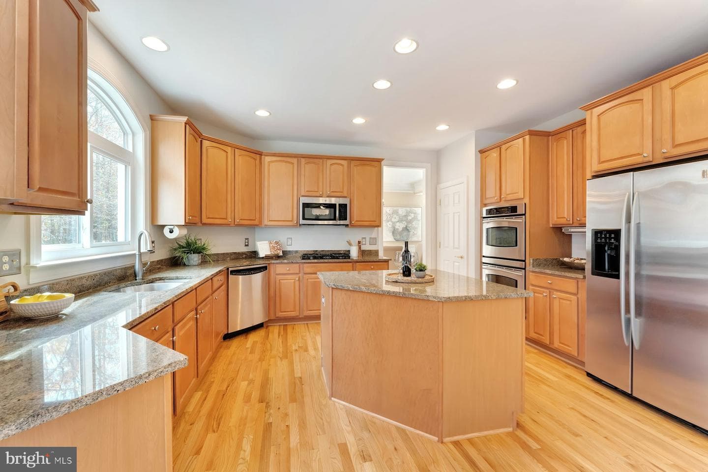 903 Powhatan Court NE photo 24
