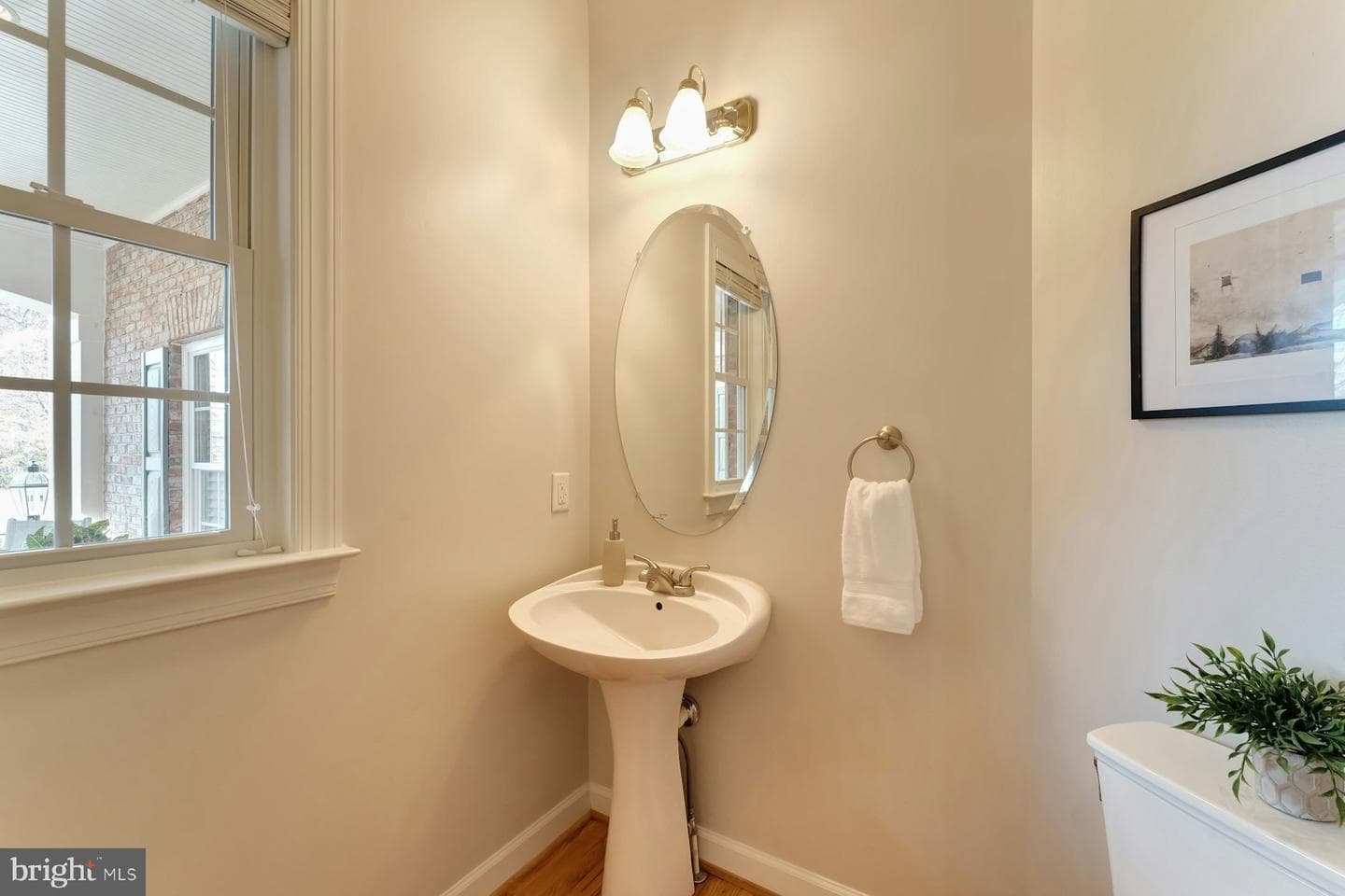 903 Powhatan Court NE photo 32