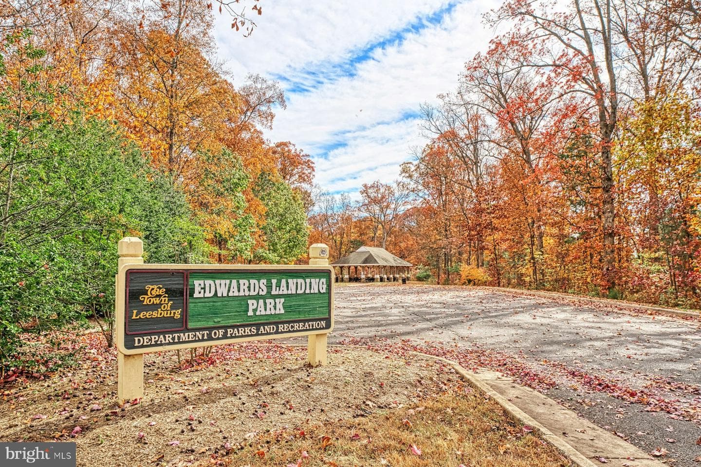 903 Powhatan Court NE photo 68