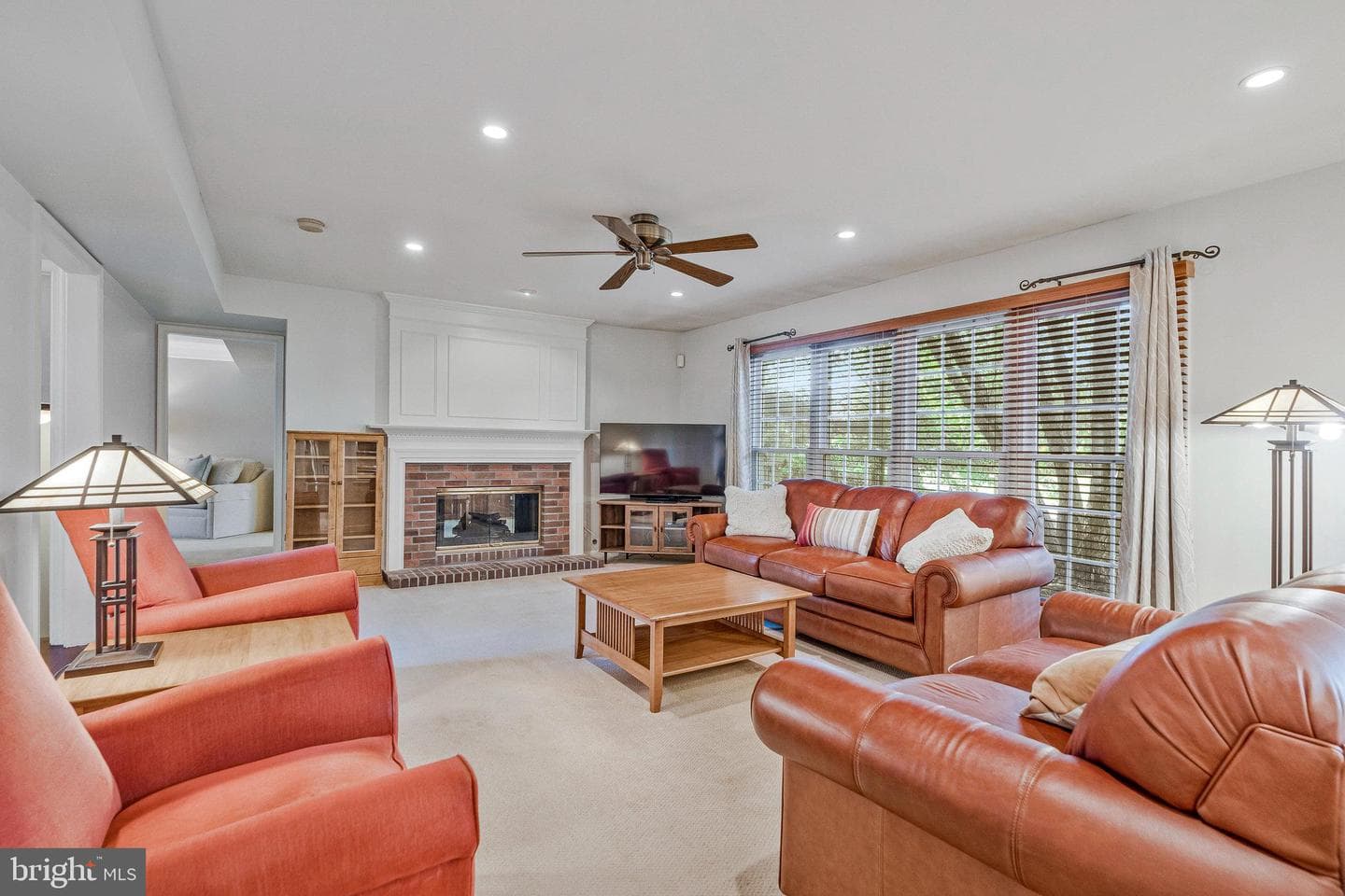 706 Amber Court NE photo 22