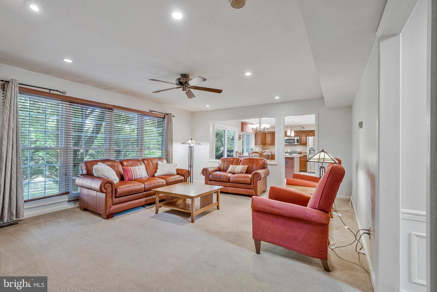 706 Amber Court NE photo 23