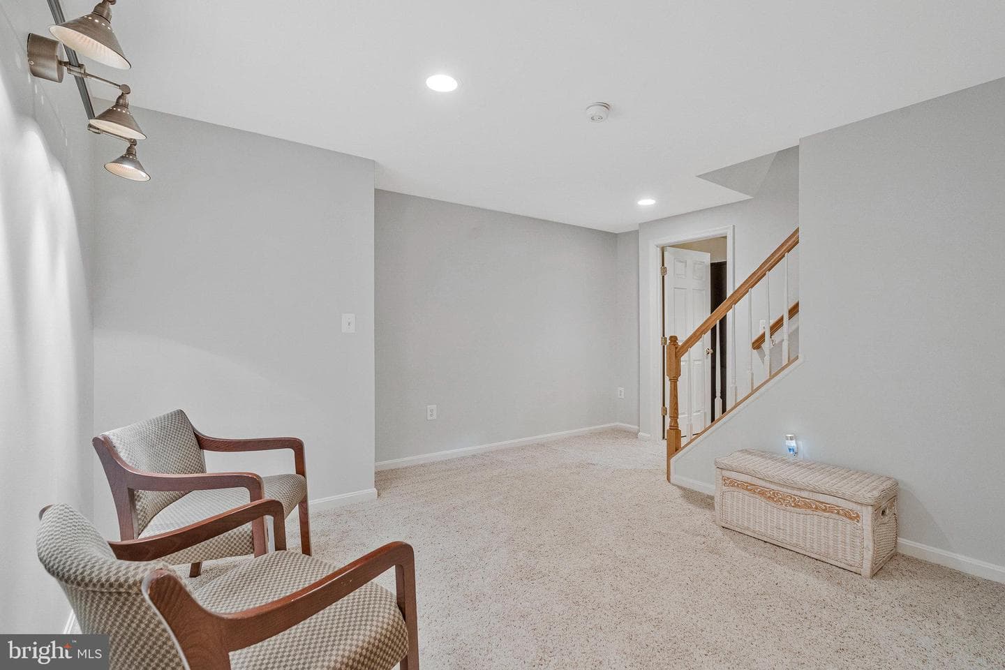 706 Amber Court NE photo 50