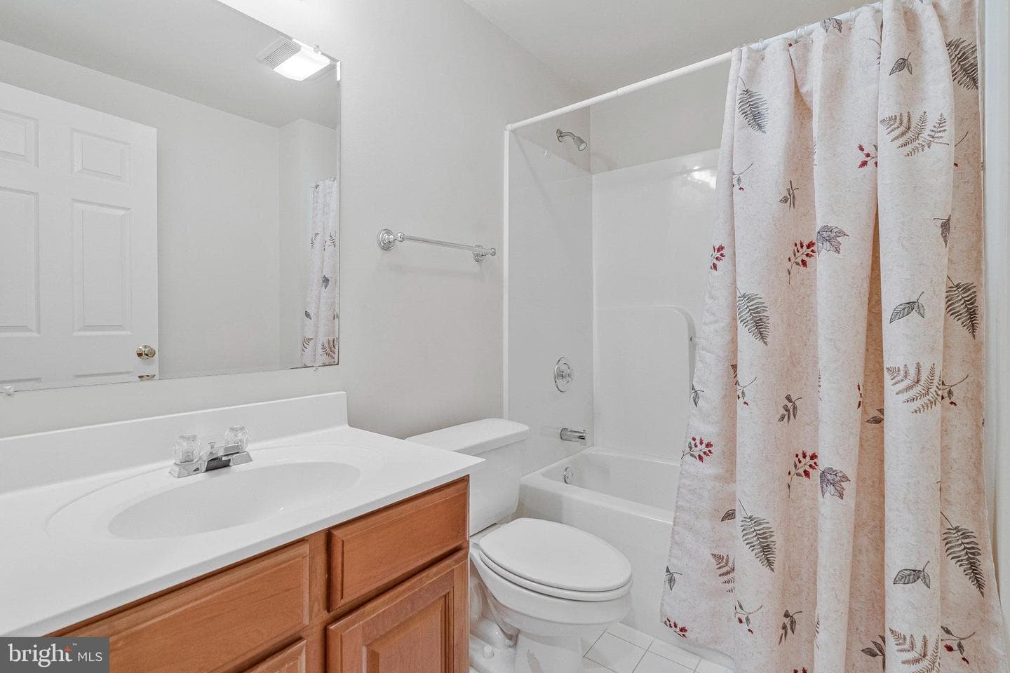 706 Amber Court NE photo 52