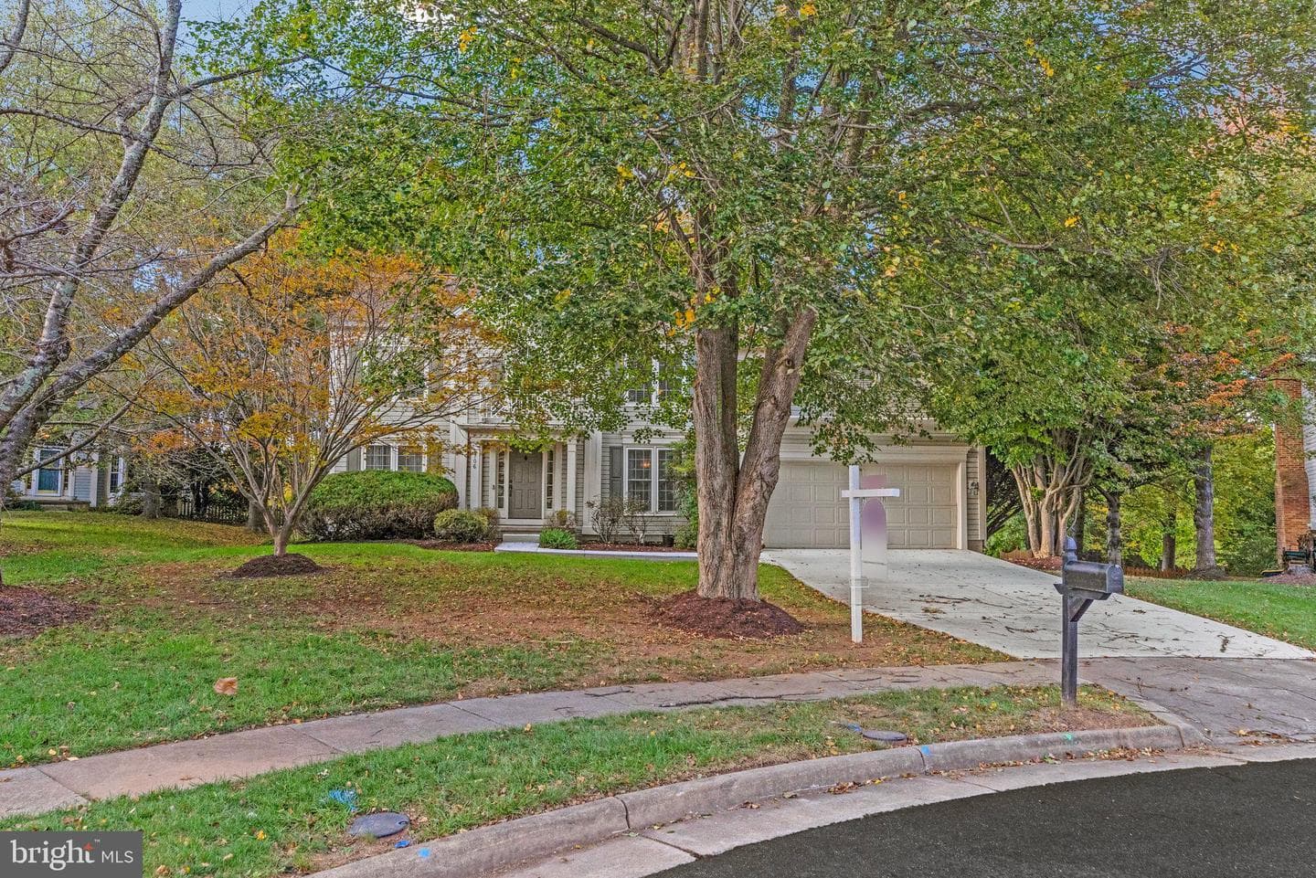 706 Amber Court NE photo 6