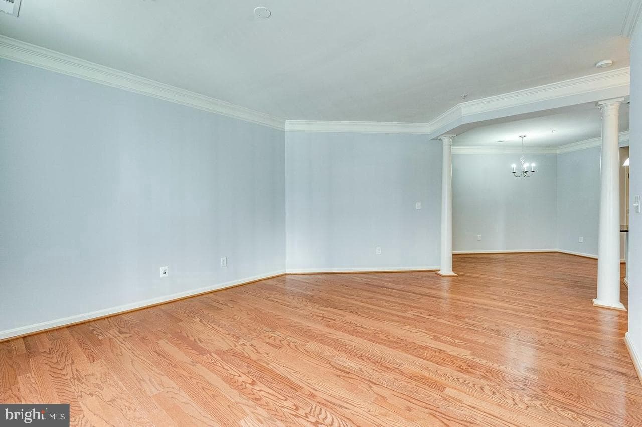 24701 Byrne Meadow Square #100 photo 11