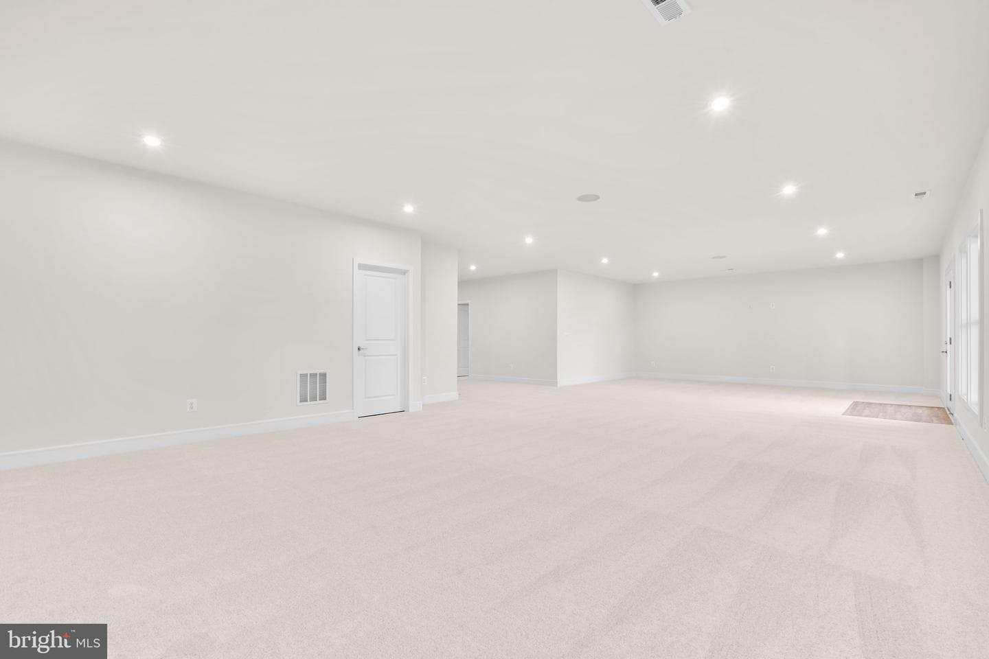 14629 Fordson Court photo 31