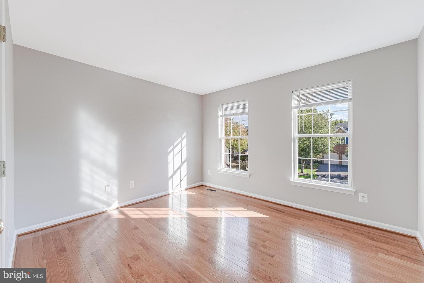 43756 Woodworth Court photo 38
