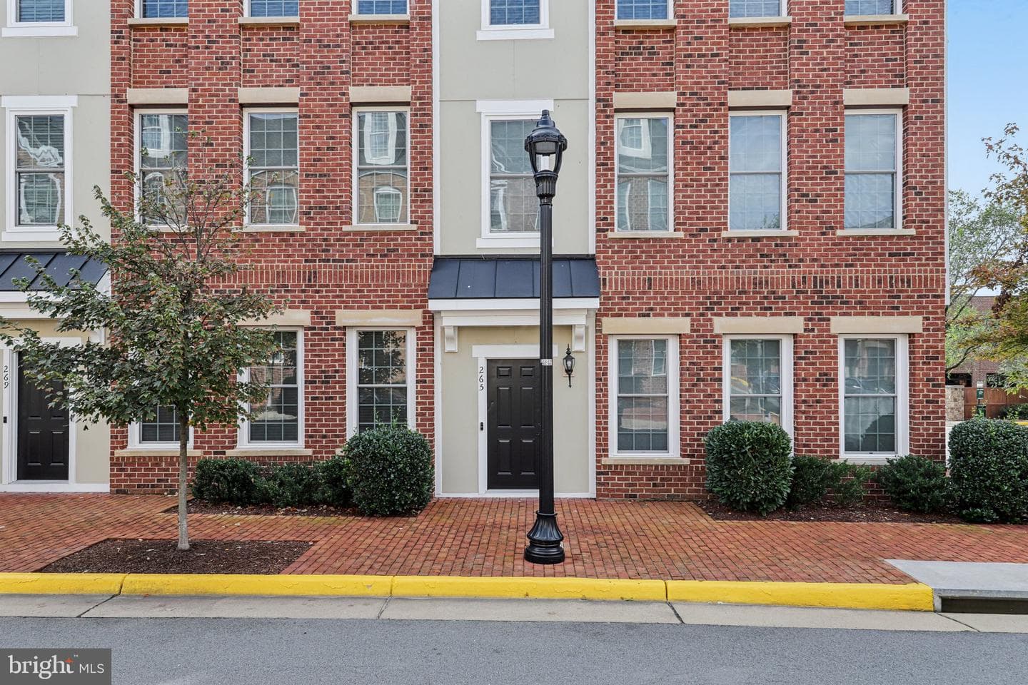 265 High Rail Terrace SE photo 2