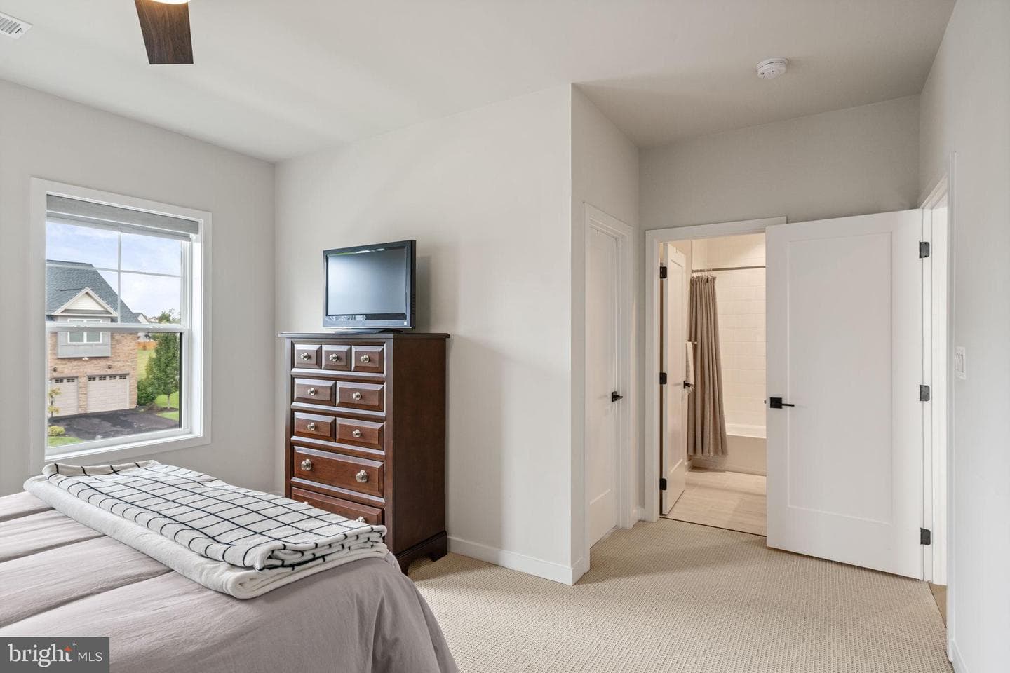 24878 Lenah Crossing Drive photo 33