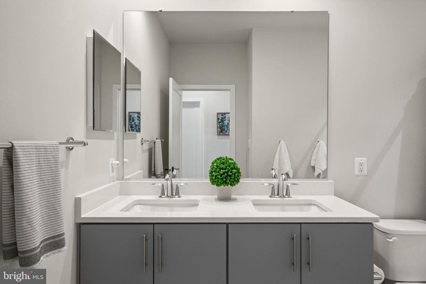 24878 Lenah Crossing Drive photo 40