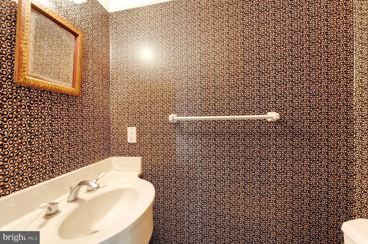 3 Meadowbrook Court S photo 16