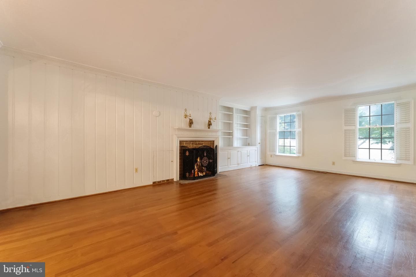 3 Meadowbrook Court S photo 5