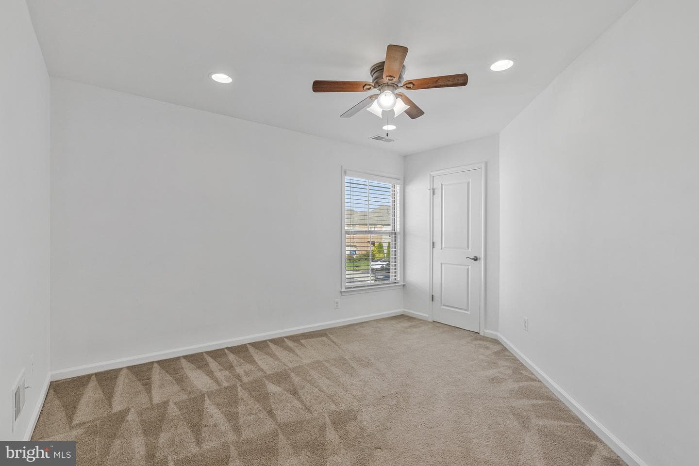 42417 Leeds Field Drive photo 24
