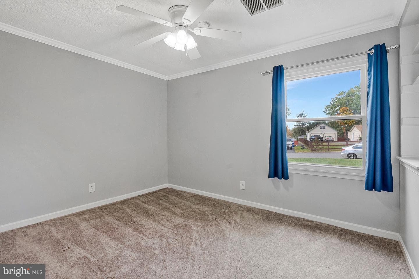 202 N Fir Court photo 10