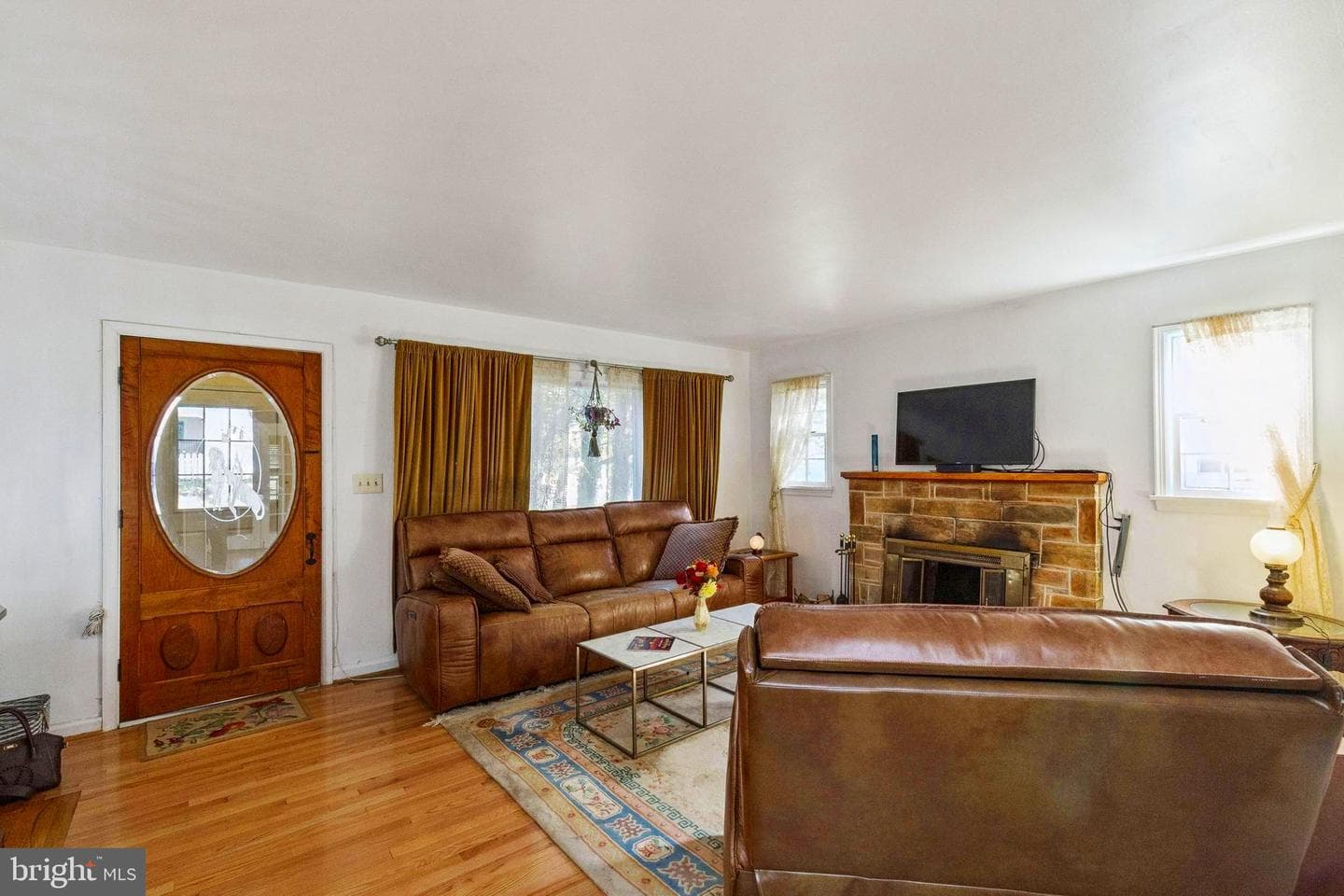 208 Chestnut Street photo 5