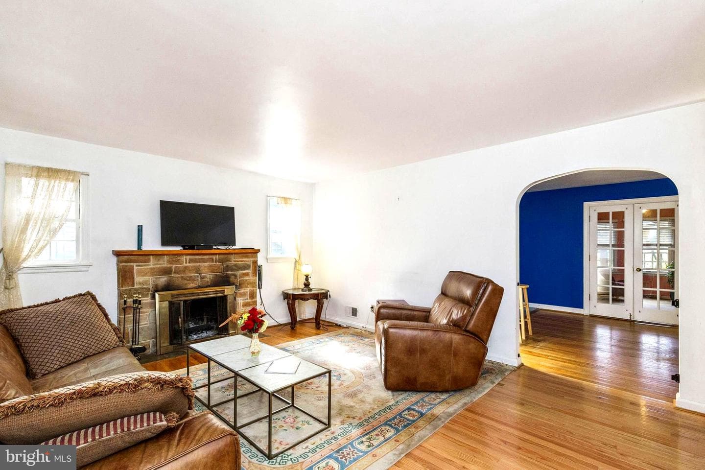 208 Chestnut Street photo 8