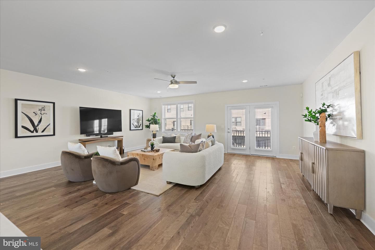 44840 Tiverton Square photo 19