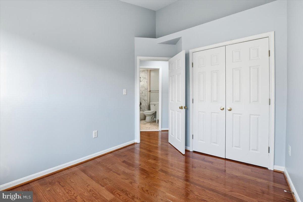 46212 Wales Terrace photo 19