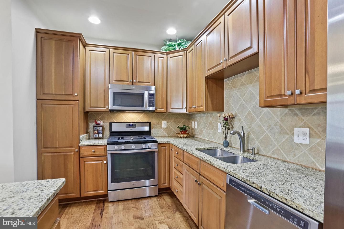 43011 Clarks Mill Terrace photo 8