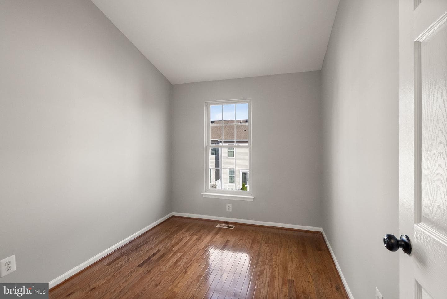 42769 Atchison Terrace photo 25