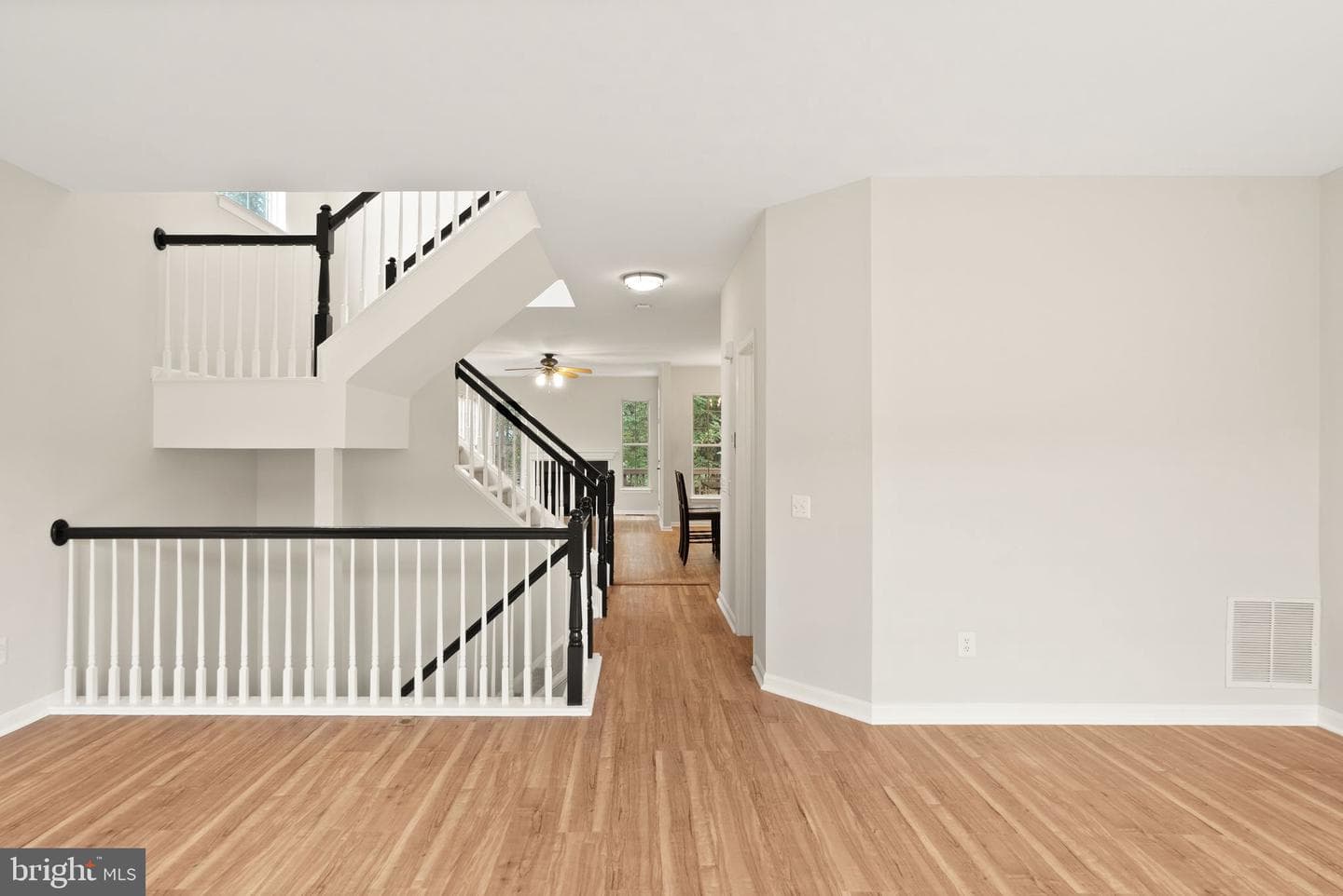 43107 Sherbrooke Terrace photo 15
