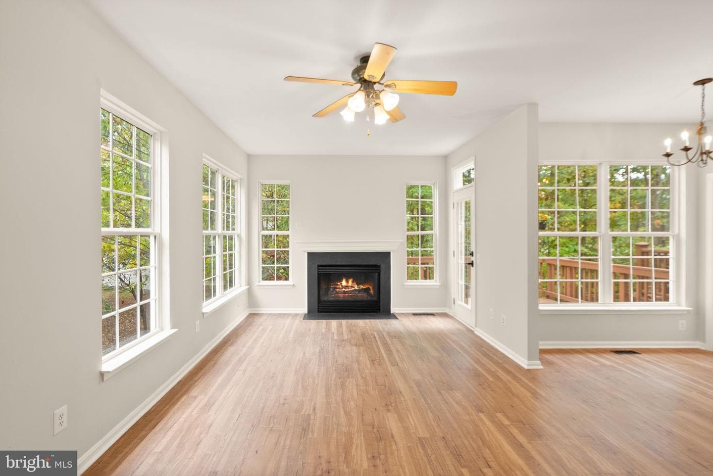 43107 Sherbrooke Terrace photo 27