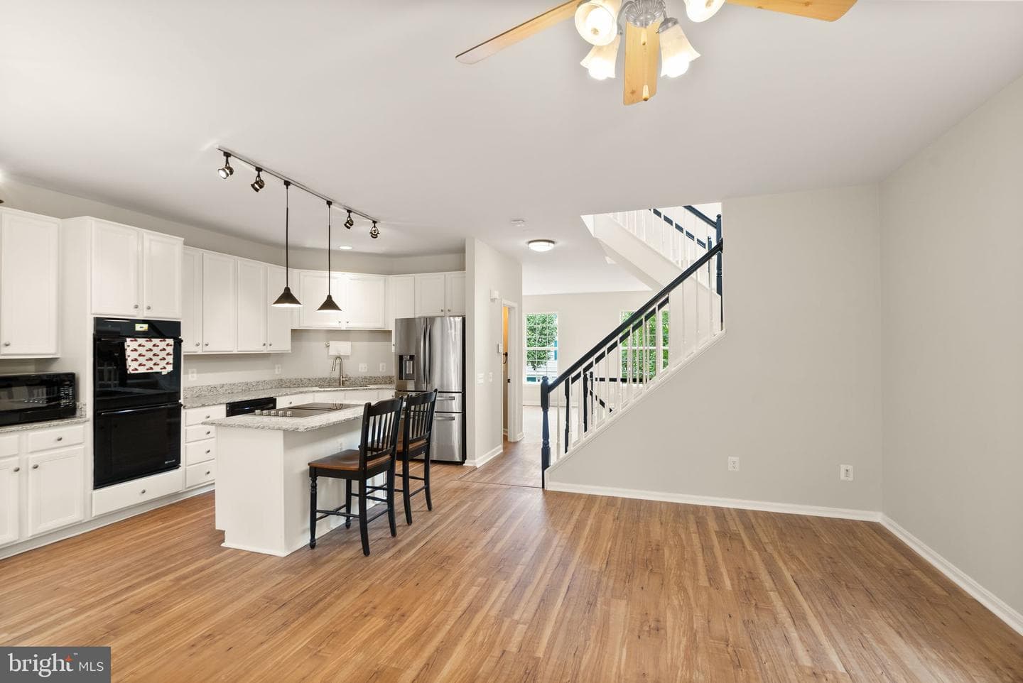 43107 Sherbrooke Terrace photo 29