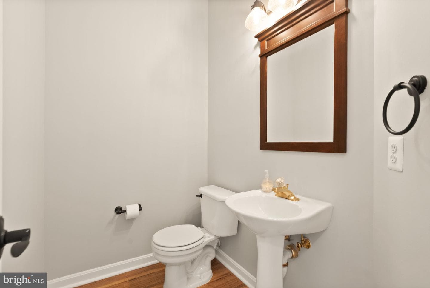 43107 Sherbrooke Terrace photo 35