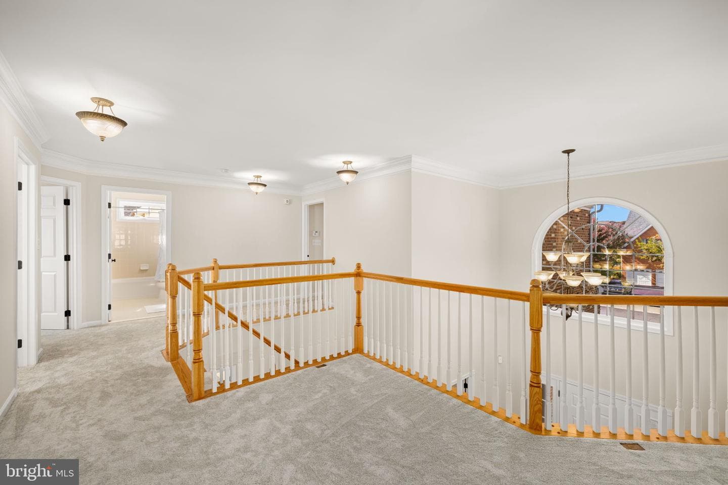 23158 Glenorchy Court photo 38