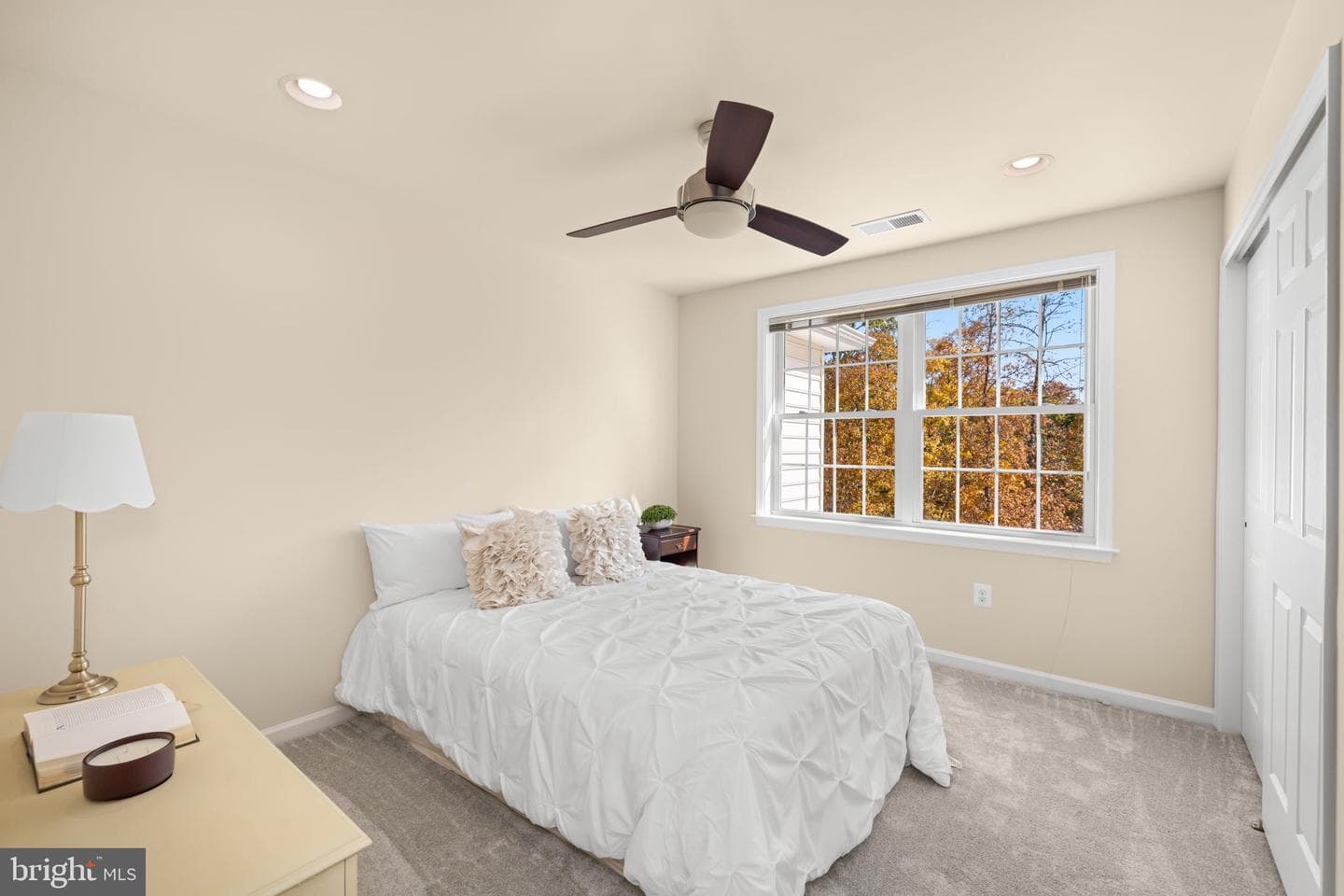 23158 Glenorchy Court photo 42