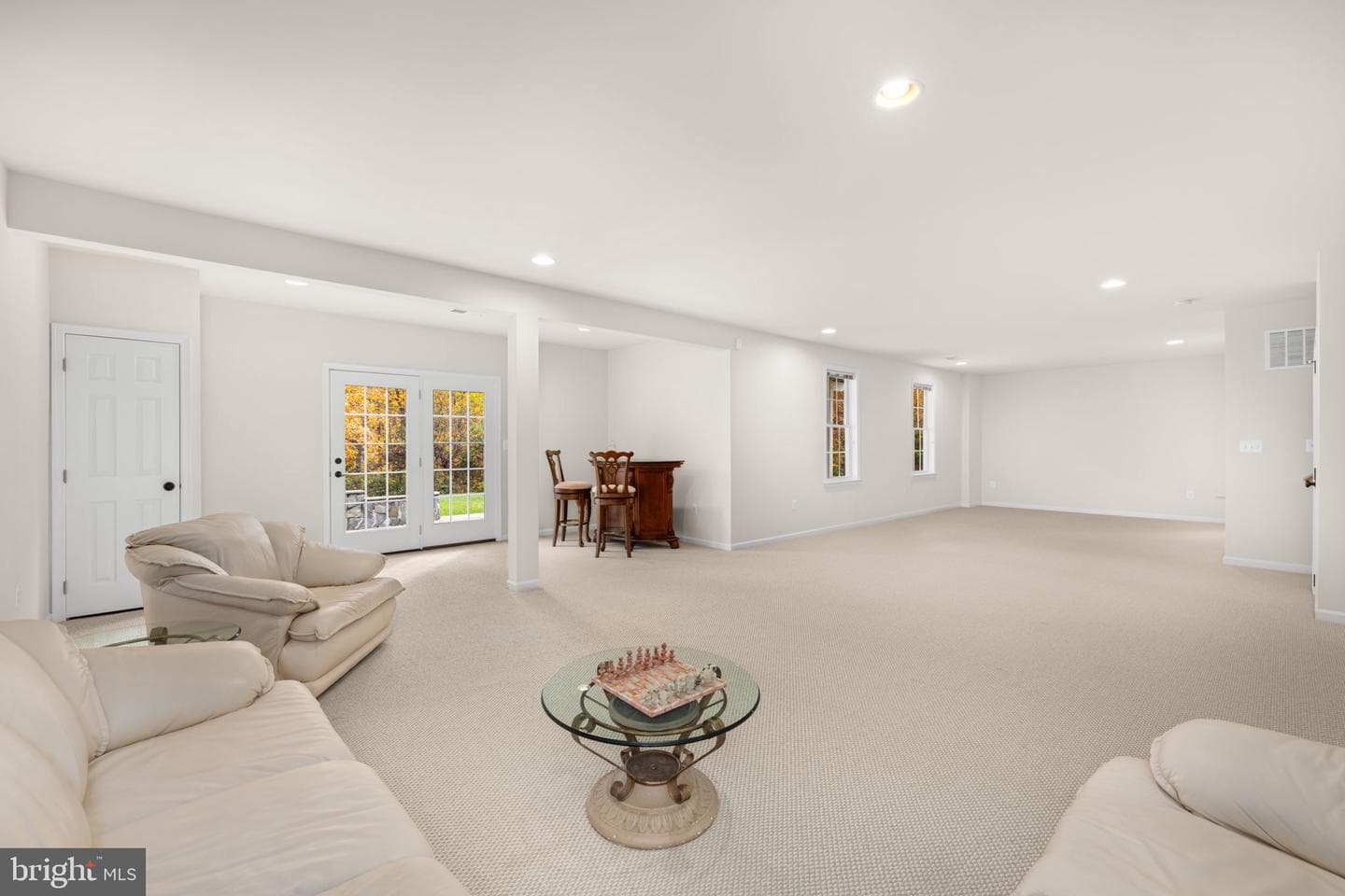 23158 Glenorchy Court photo 48